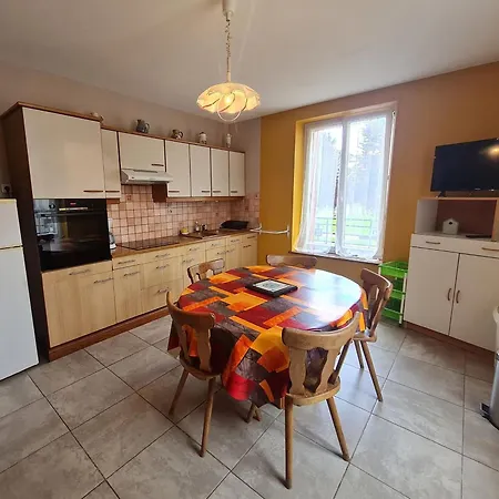 Familial Au Bord Du Canal De La Marne Au Rhin, Ideal Pour Peche Et Randonnees, Proche De Nancy - Fr-1-584-29 * Parroy