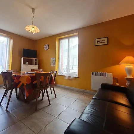 Familial Au Bord Du Canal De La Marne Au Rhin, Ideal Pour Peche Et Randonnees, Proche De Nancy - Fr-1-584-29 *