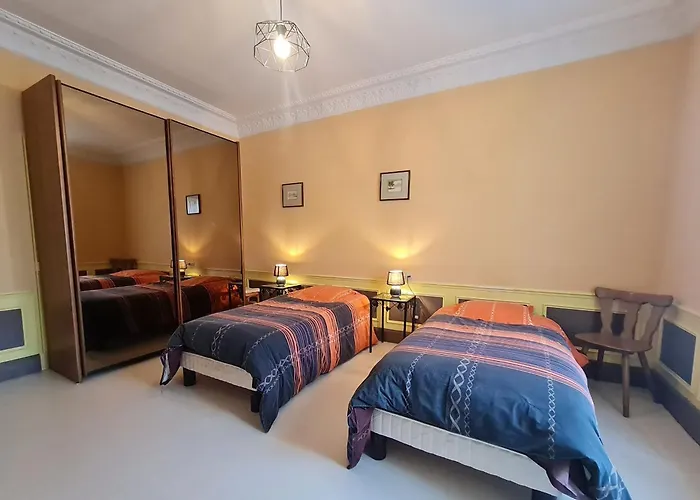 Familial Au Bord Du Canal De La Marne Au Rhin, Ideal Pour Peche Et Randonnees, Proche De Nancy - Fr-1-584-29 * Parroy